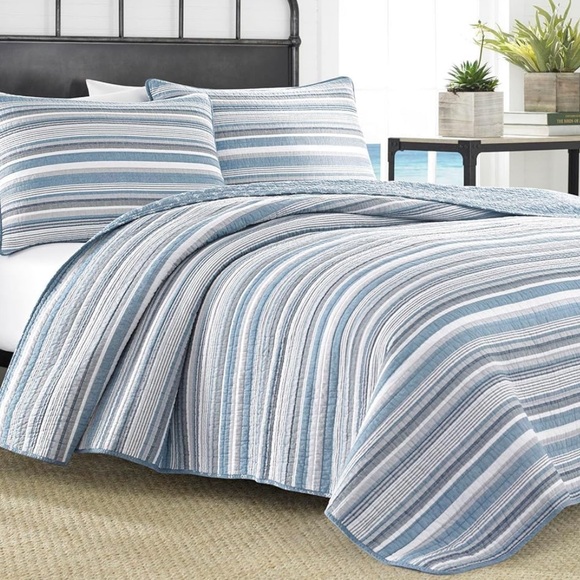 Nautica Other - NWOT 🦋 NAUTICAL Bedspread & 2 std. shams | Full/Queen